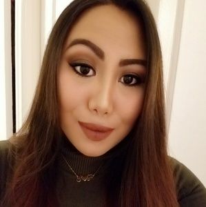 Meet your Posher, Sophia